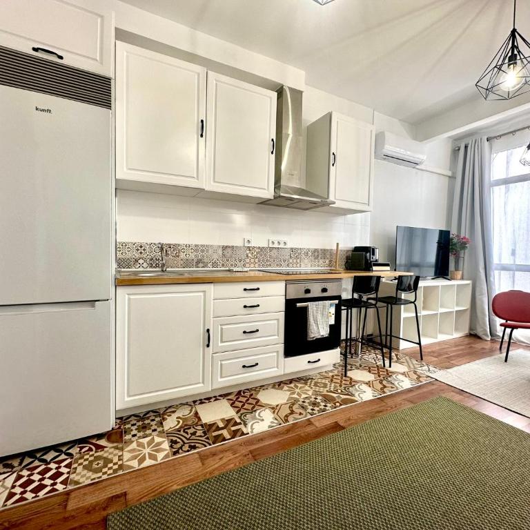 Sweet Spot steps from Gran Vía - Two-Bedroom Apartment - 7