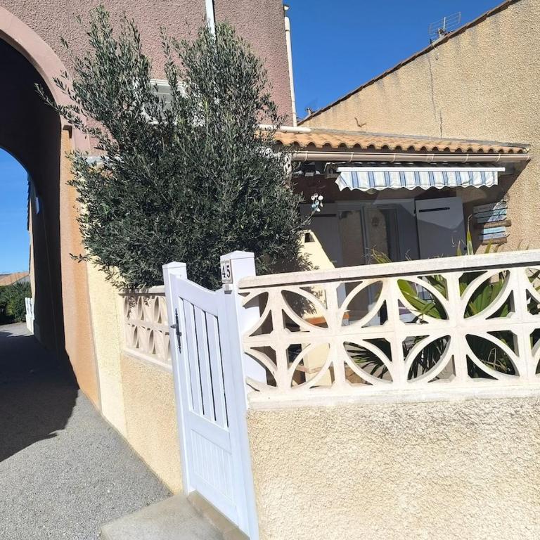L'Olivier - 3min à pied ou 100m de la plage - Wifi - Maison 2 Chambres - 25