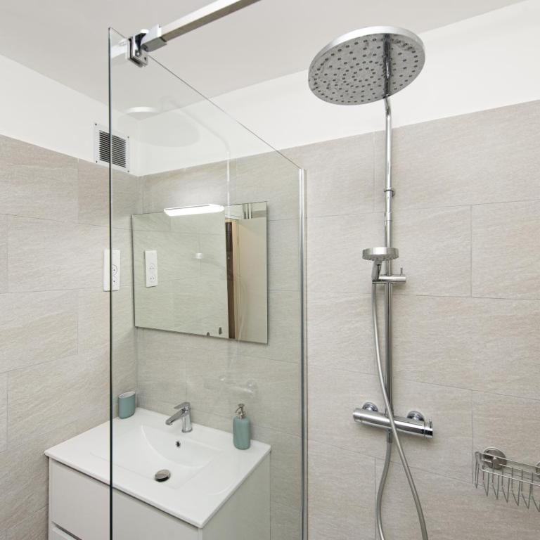 Centre d'Antibes - Joli appartement rénové - EZ - Apartment mit 1 Schlafzimmer - 17