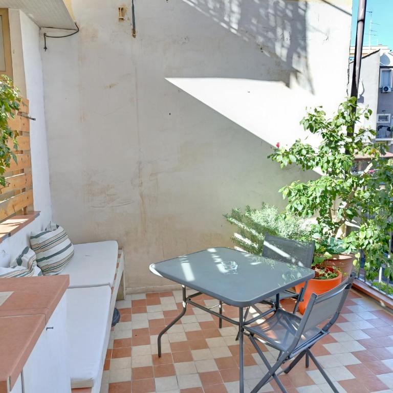 Fresco Apartment with Terrace - Two-Bedroom Apartment - 19