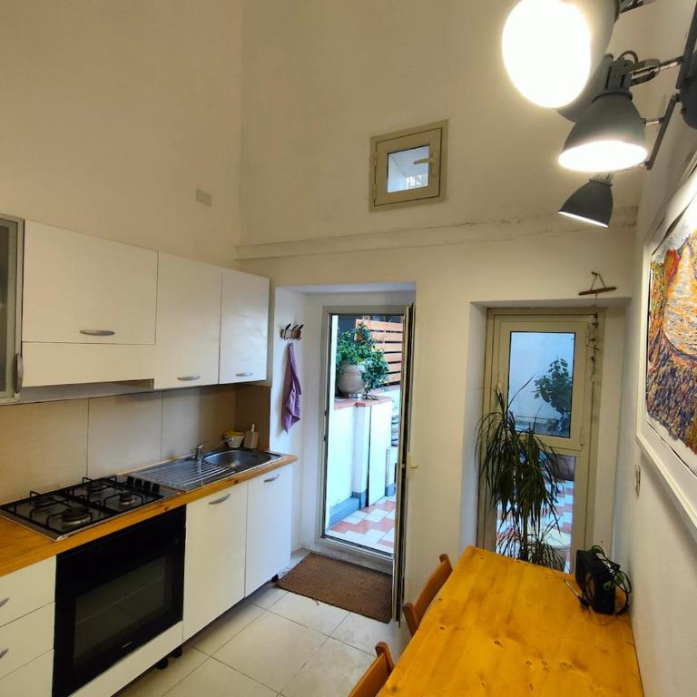 Fresco Apartment with Terrace - Two-Bedroom Apartment - 20