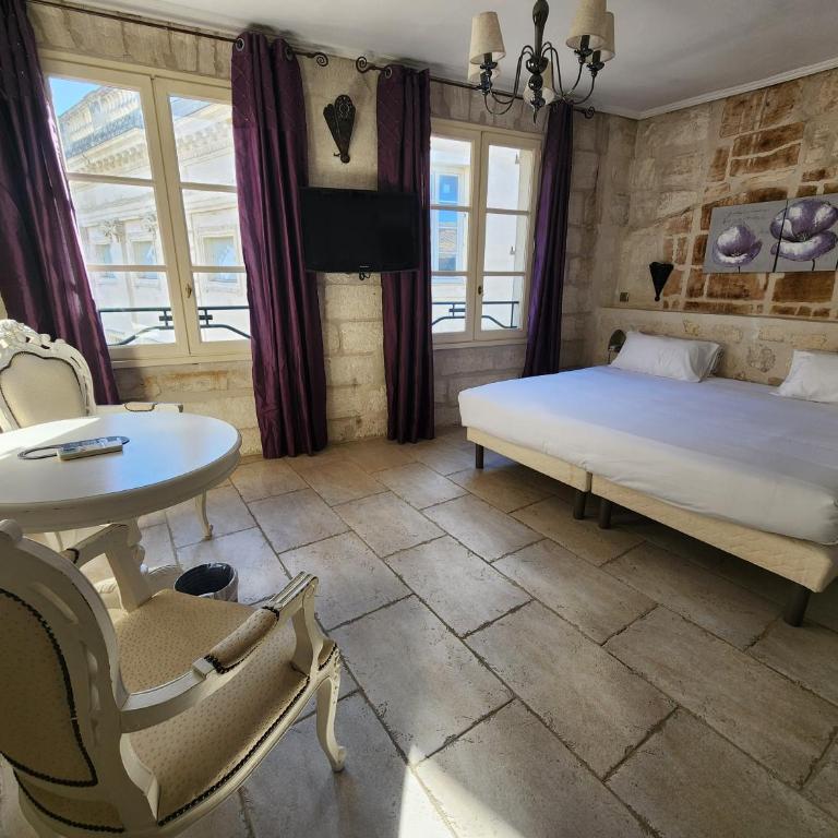 Hôtel du Palais des Papes - Chambre Double Supérieure - 2