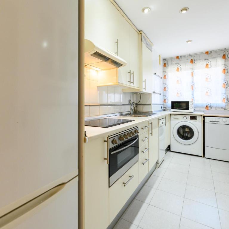 TAM82D - Amplio piso de 2 dormitorios en Madrid - Alquiler temporal - Two-Bedroom Apartment - 8
