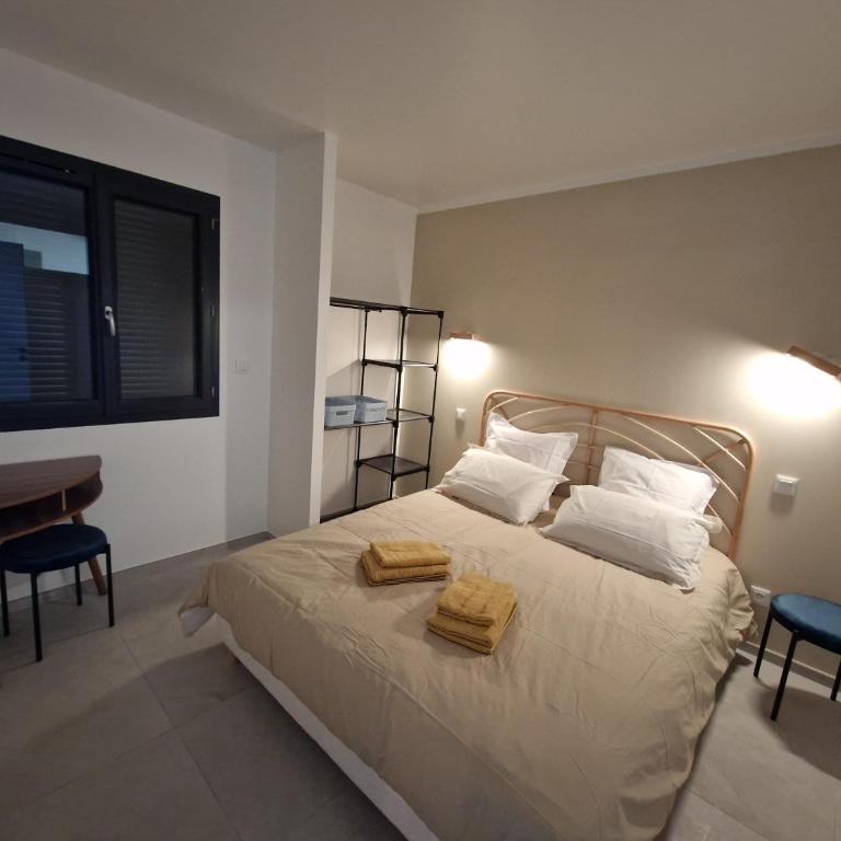 Le jas fleuri - Appartement 1 Chambre - Vue sur Jardin - 39