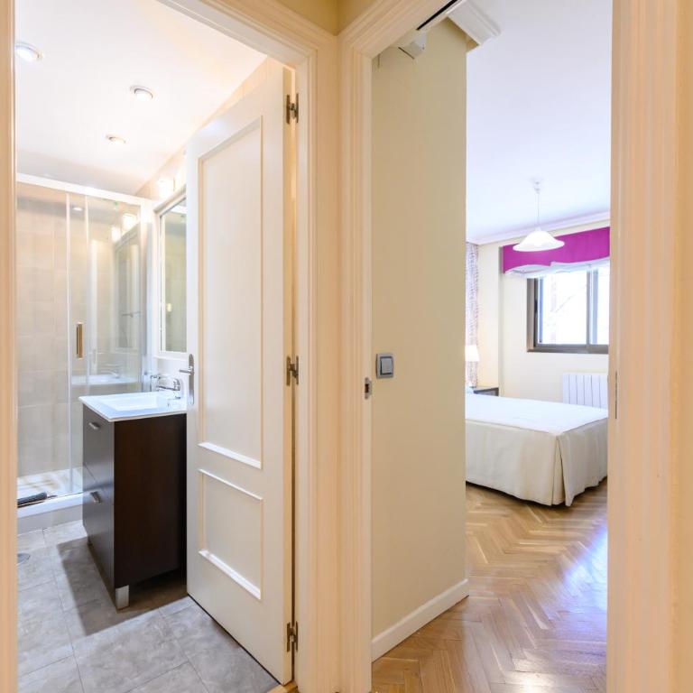 TAM82D - Amplio piso de 2 dormitorios en Madrid - Alquiler temporal - Two-Bedroom Apartment - 16