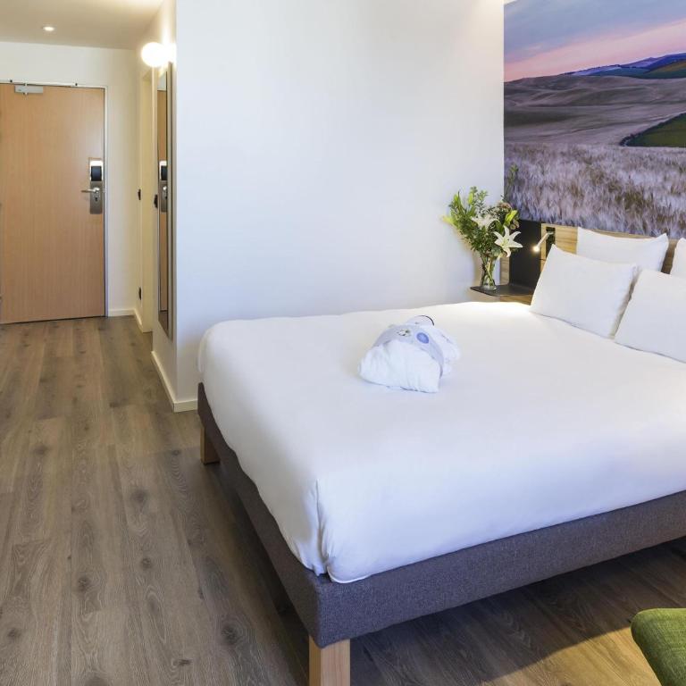 Novotel Sevilla - Habitación Doble Deluxe - 4