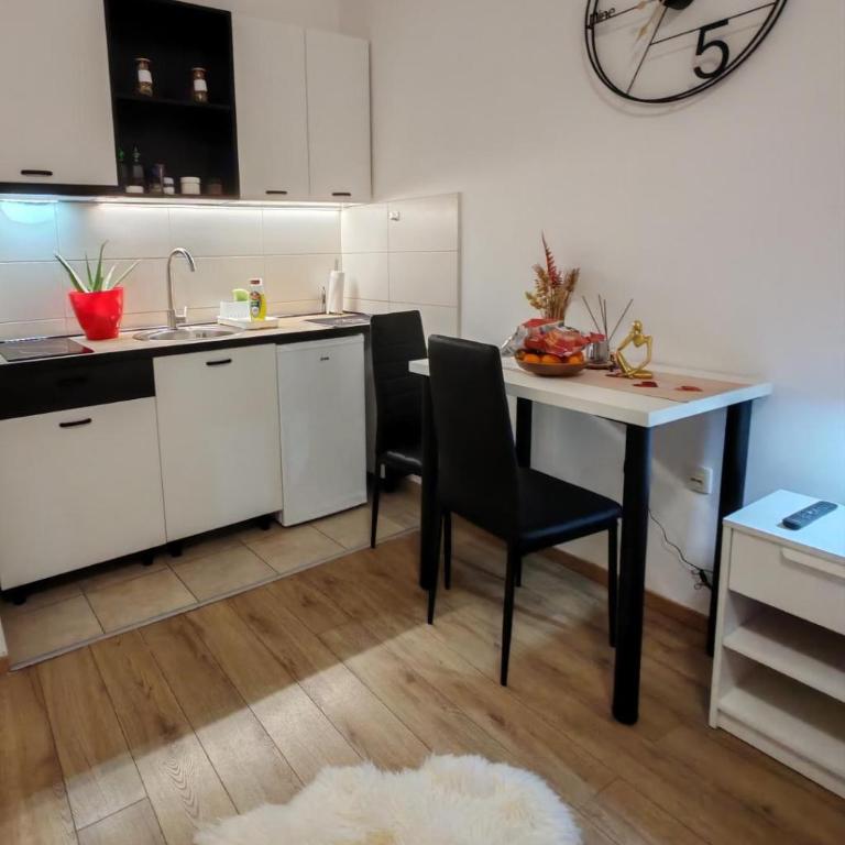 Central cozy cute studio - Apartman sa 1 Spavaćom Sobom - 10