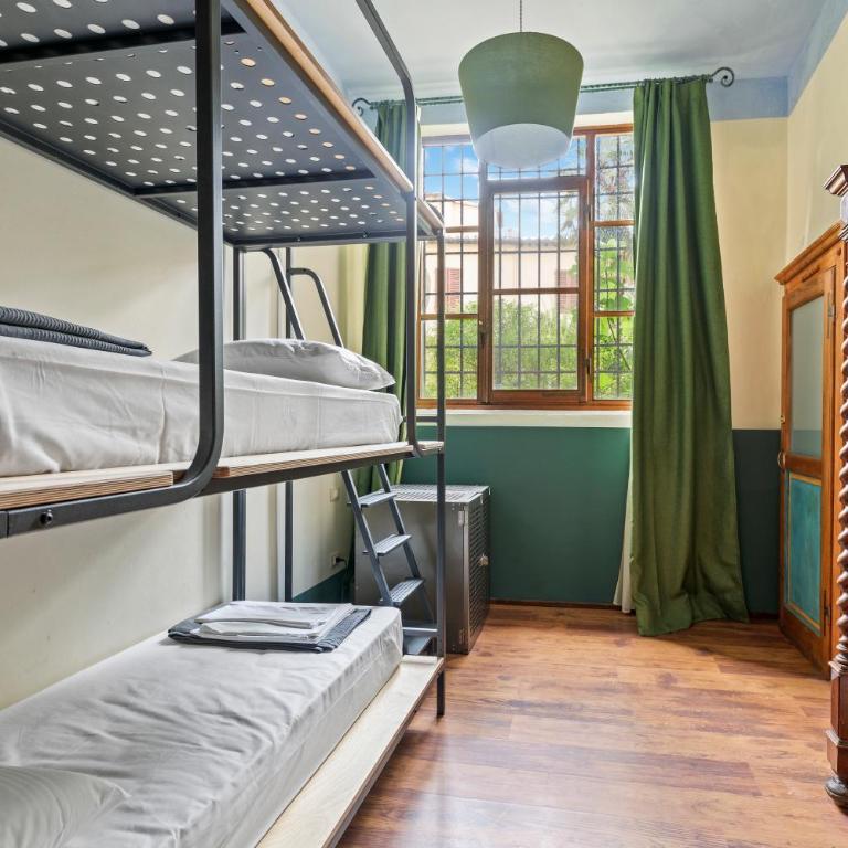 Ostello Bello Firenze - Posto Letto in Dormitorio Misto con 10 Letti - 7
