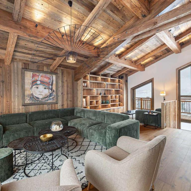Chalet spacieux à Courchevel avec piscine et sauna - FR-1-568-27 - Chalet - 1
