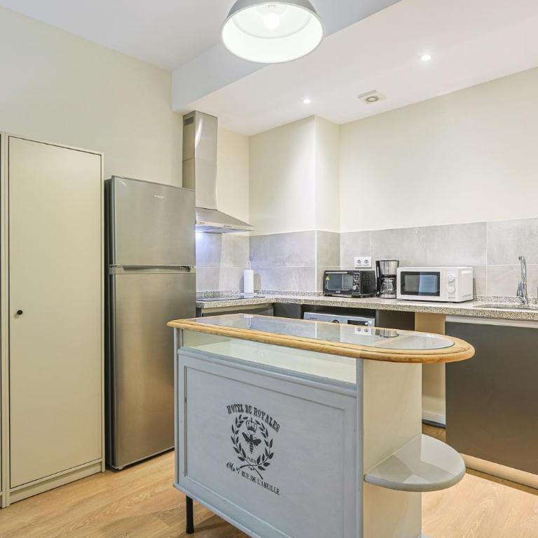 El pasaje de Sierpes by SHS - Two-Bedroom Apartment - 15
