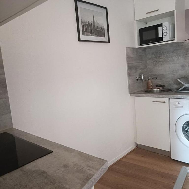 Cadre exceptionnel niché sous les toits dans le quartier historique - Appartement 1 Chambre - 11