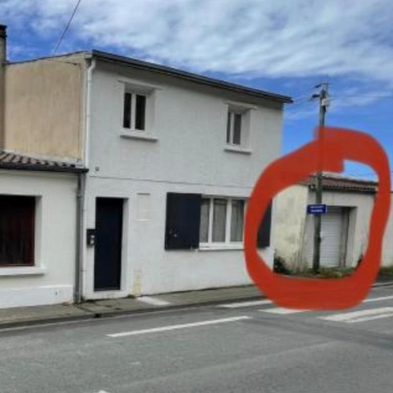 Le p tit Marin proche marché central et gare SNCF- wifi haut débit - - One-Bedroom Apartment - 21