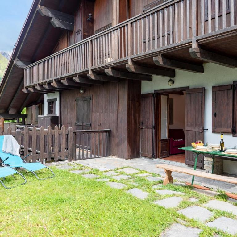 Charming Apart with Garden in Courmayeur - Happy Rentals - Apartment with Mountain View - 17