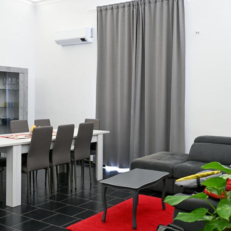 GIKLA MAISON - Three-Bedroom House - 33