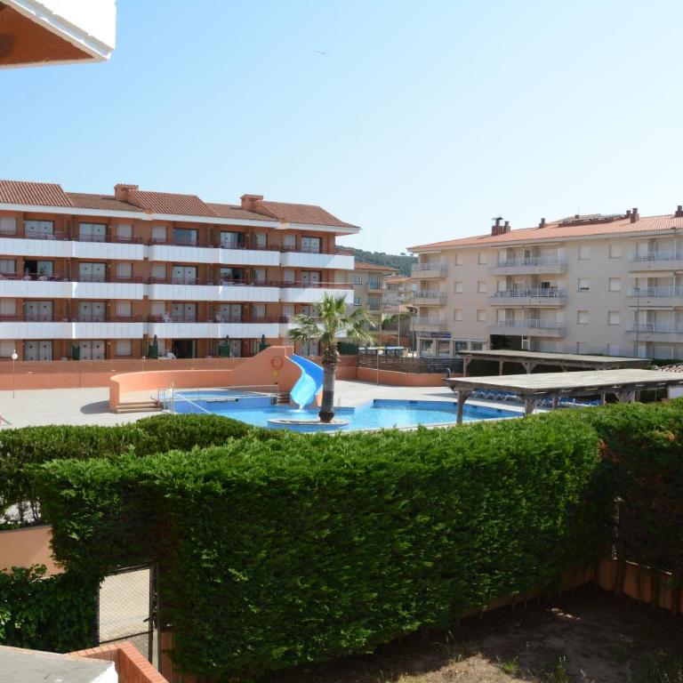 Alojamientos Familiares Sa Gavina Lado C Estartit - Two-Bedroom Family Apartment - 25