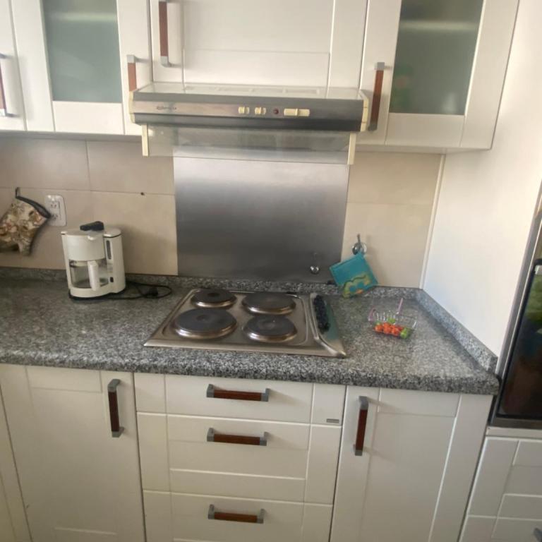 Departamento entero Av Colón al 500 Córdoba Capital Argentina - Apartamento de 2 dormitorios - 8