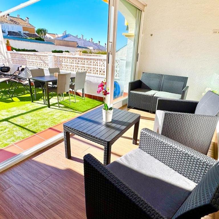 AP 9 Altomar II Gran Terraza-Piscina- Gran Alacant - Two-Bedroom Apartment - 24