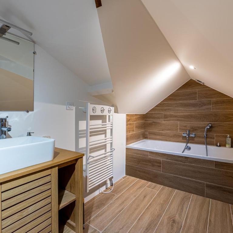 Moulleau Jolie maison rénovée pour 9 personnes, avec jardin - Ferienhaus mit 4 Zimmern - 17