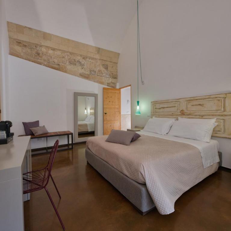 B&B Palazzo Personè Dimora Storica - Standard Double Room - 5