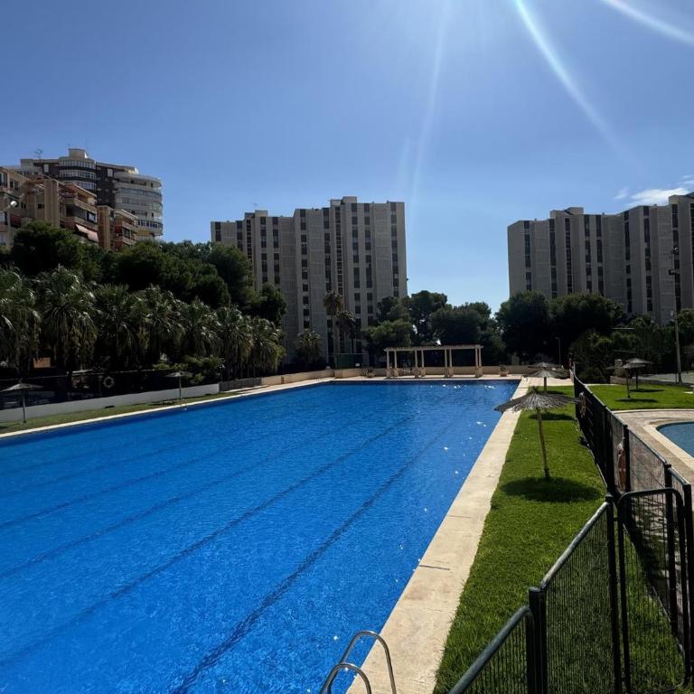 Apartamento 3 habitaciones en Cabo Alicante con piscina y vistas al mar by Turihome - Apartment - 23
