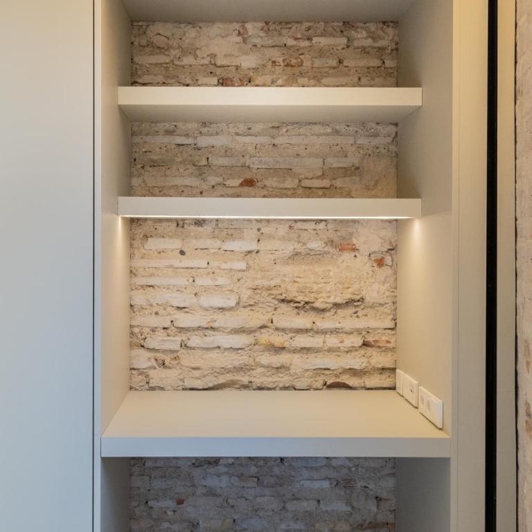 GMG Apartments & Suites - Two-Bedroom Apartment - 33
