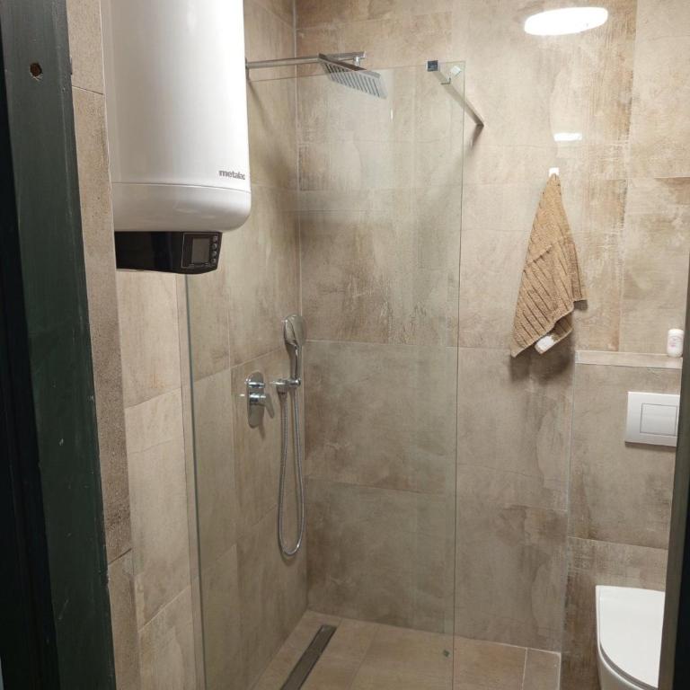 Panorama - Three-Bedroom Apartment - 16