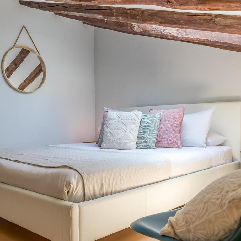 Heima buhardilla de ensueño 4 D. Alquiler temporal - One-Bedroom Apartment - 24