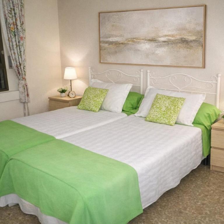 El Mirador - Three-Bedroom Apartment - 6