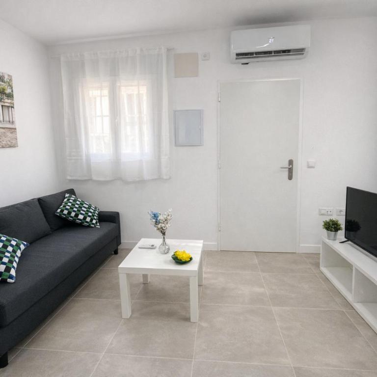 Apartment 6 Private complex Parking 4 people - Apartamento Estudio - 3