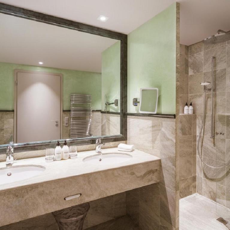 Hotel Eden Roc - The Leading Hotels of the World - Suite Deluxe con Vista Lago - 5