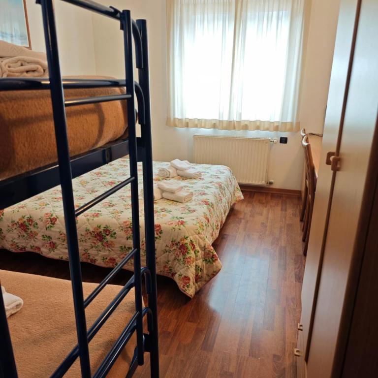 Hotel Orsa Maggiore - Camera Quadrupla Comfort - 1