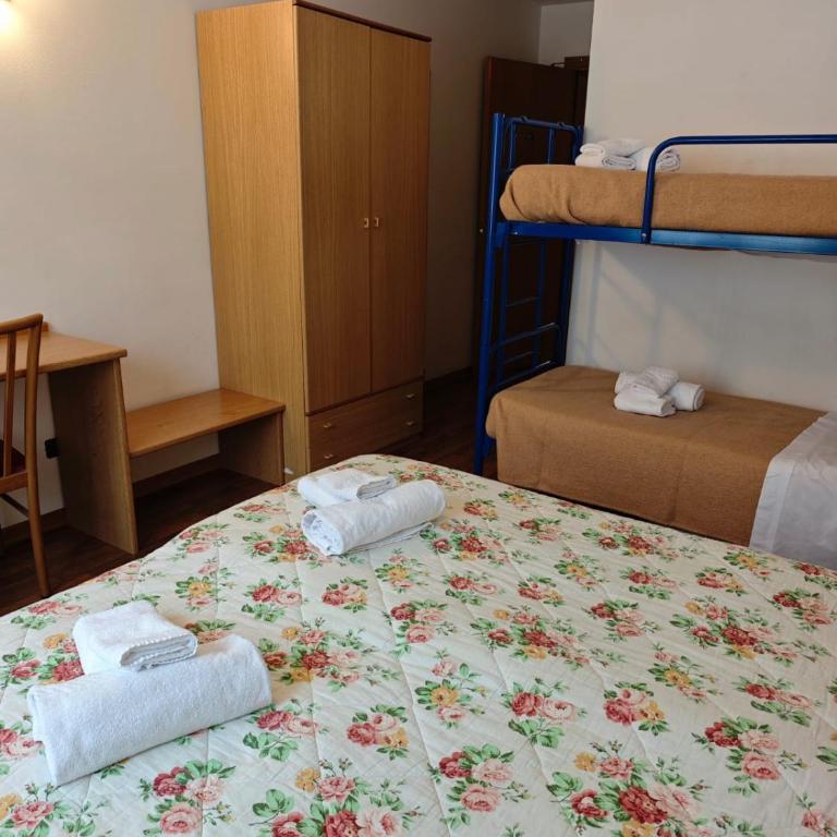 Hotel Orsa Maggiore - Camera Quadrupla Comfort - 3