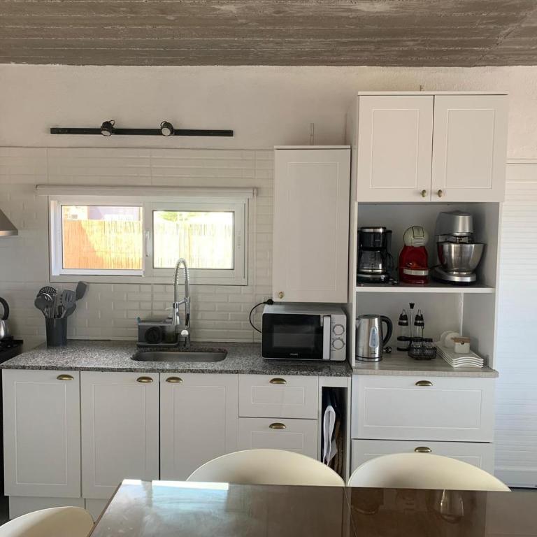 Sur - Vacation Home - 8