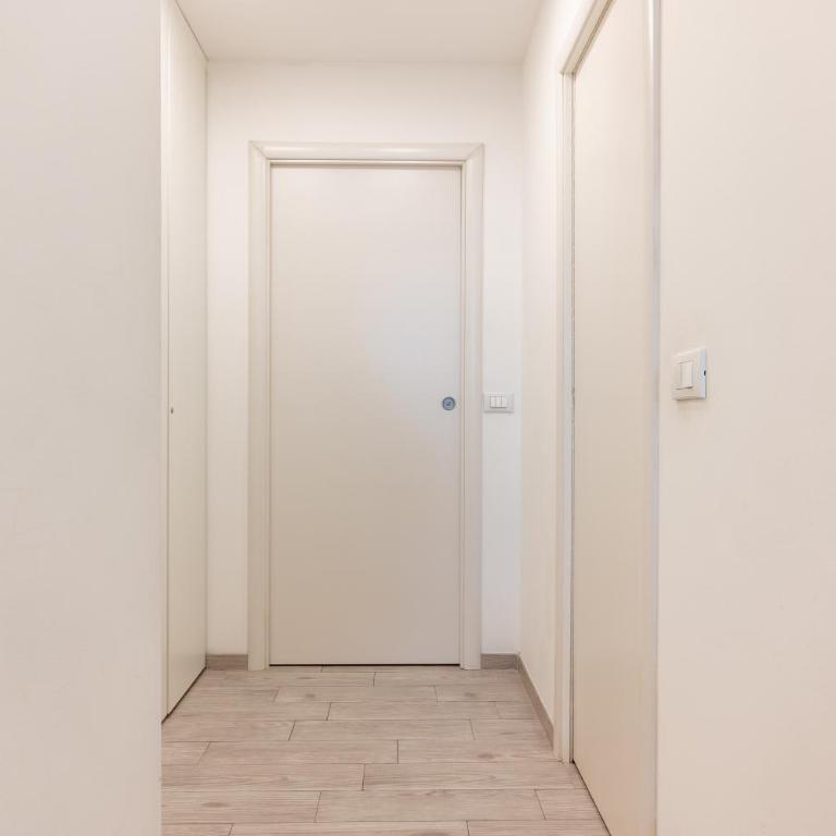 Torino Reale - One-Bedroom Apartment - 8
