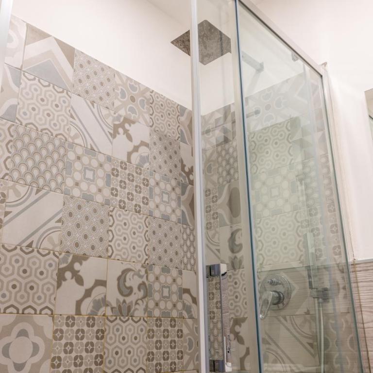 Torino Reale - One-Bedroom Apartment - 11