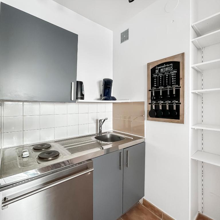 Vue Mer & Calme T2 lumineux avec parking privé - One-Bedroom Apartment - 17