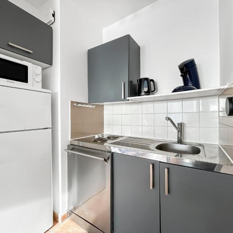 Vue Mer & Calme T2 lumineux avec parking privé - One-Bedroom Apartment - 19