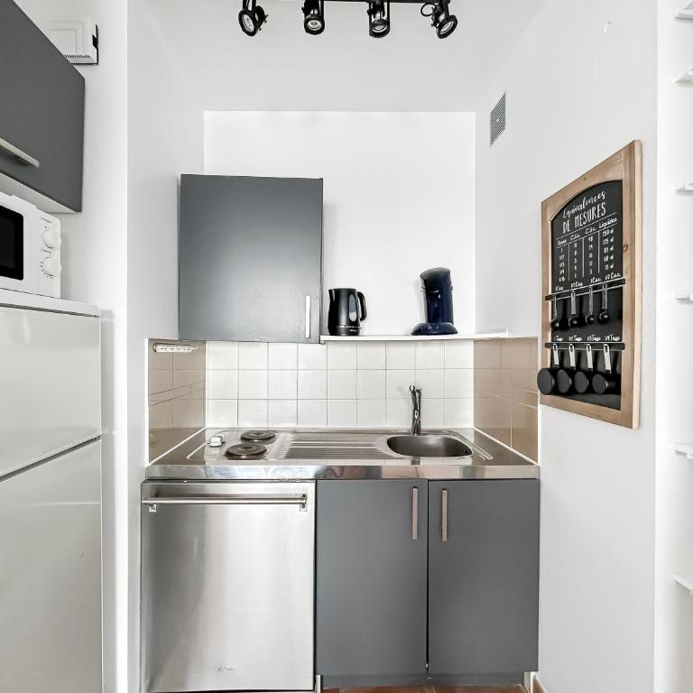 Vue Mer & Calme T2 lumineux avec parking privé - One-Bedroom Apartment - 18