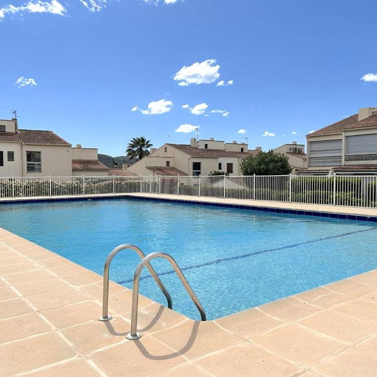 BO560-023 Appt Studio 4 couchages BORMES LES MIMOSAS - Studio Apartment - 16