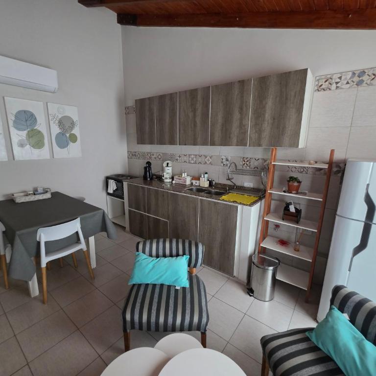 CORDOBA AEROPUERTO KEMPES QUORUM HOSPITAL ALLENDE PRIVADO Siglo XXI Universidad PASCAL Templo Mormon de Villa Belgrano - Apartamento Superior - 34