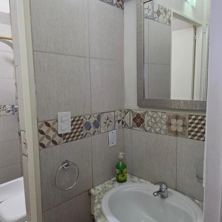 CORDOBA AEROPUERTO KEMPES QUORUM HOSPITAL ALLENDE PRIVADO Siglo XXI Universidad PASCAL Templo Mormon de Villa Belgrano - Apartamento Superior - 40