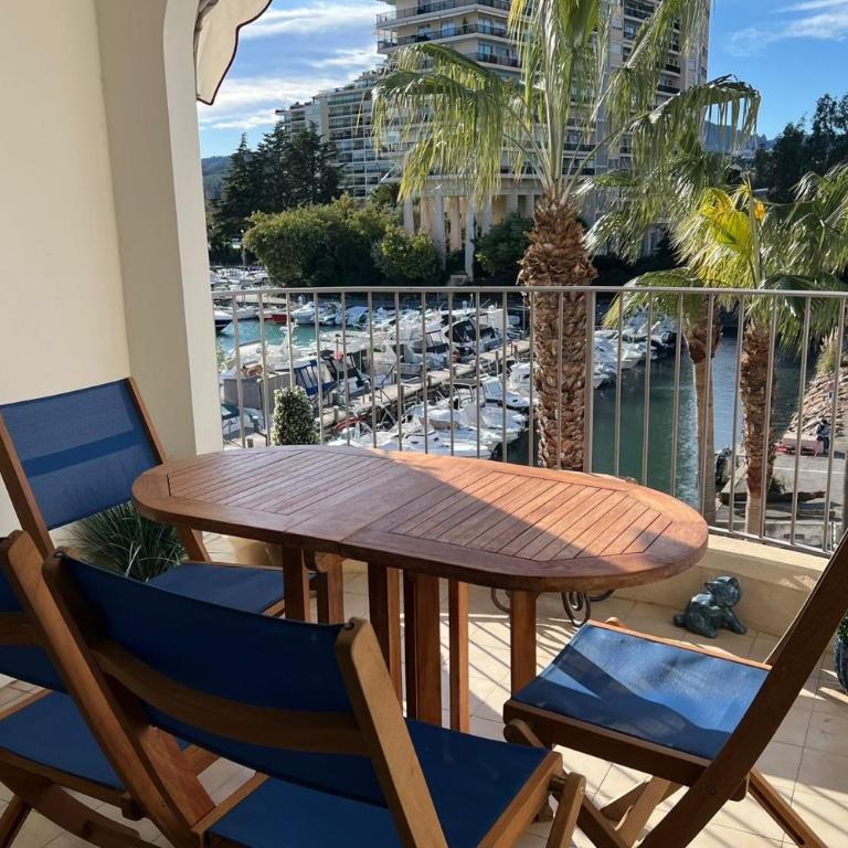 Bright apartment with pool in Mandelieu - Apartment - 2