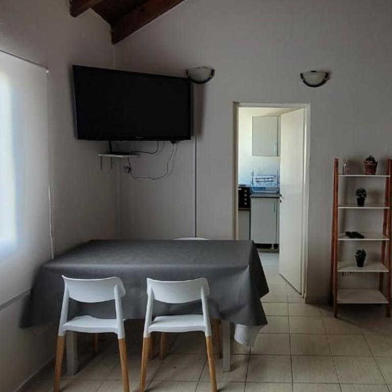 CORDOBA AEROPUERTO KEMPES QUORUM HOSPITAL ALLENDE PRIVADO Siglo XXI Universidad PASCAL Templo Mormon de Villa Belgrano - Habitación Triple con baño - 33