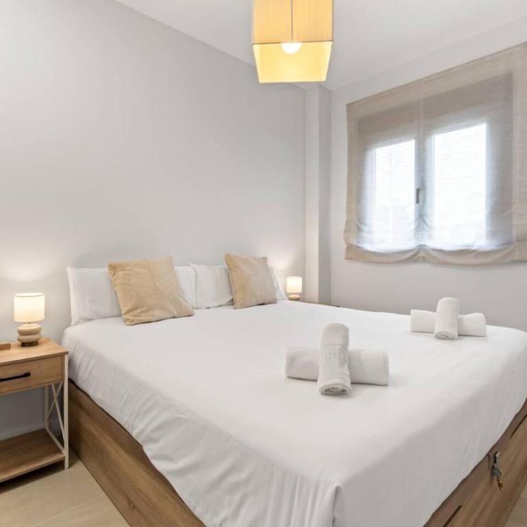 Aranya Apt - Pool, Gym and Co-Working Space - Apartamento - 10