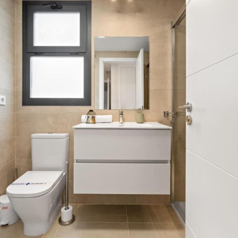Aranya Apt - Pool, Gym and Co-Working Space - Apartamento - 15