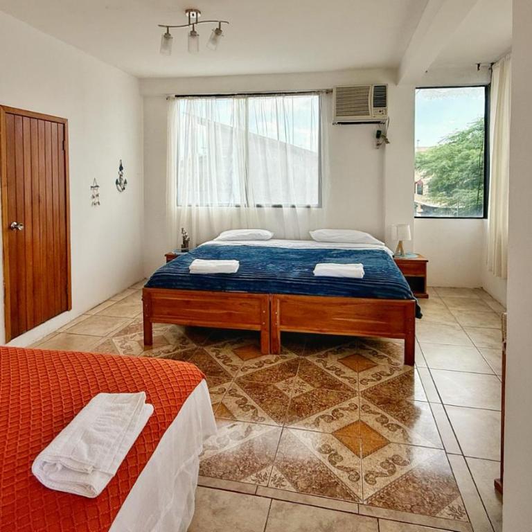 Posada del Sol - Family Room with Bathroom - 4