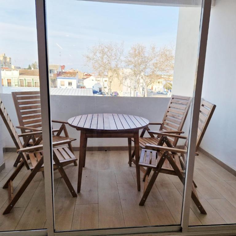 Cabanyal playa las arenas apartamento reformado - Apartamento de 3 dormitorios con balcón - 1