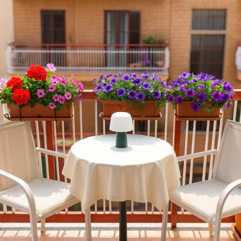Pompei Scavi e Chiesa - Suites in Centro - King Room with Balcony - 11