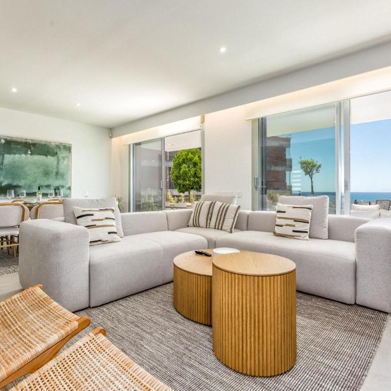 ViVi Homes - Villa Azure - Sea view - mountain view - pool - garden - Casa de 4 dormitorios - 2