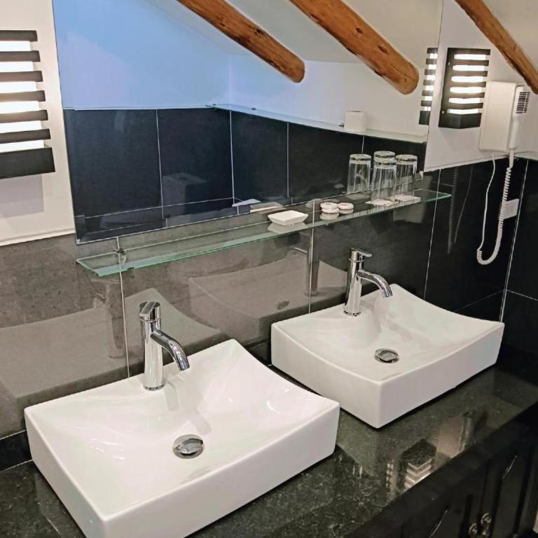 Illa Hotel - Apartment - 12